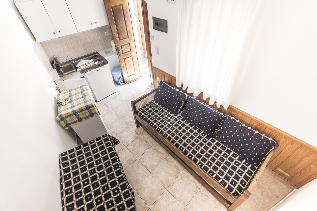 Villa Mika Líndos Buitenkant foto