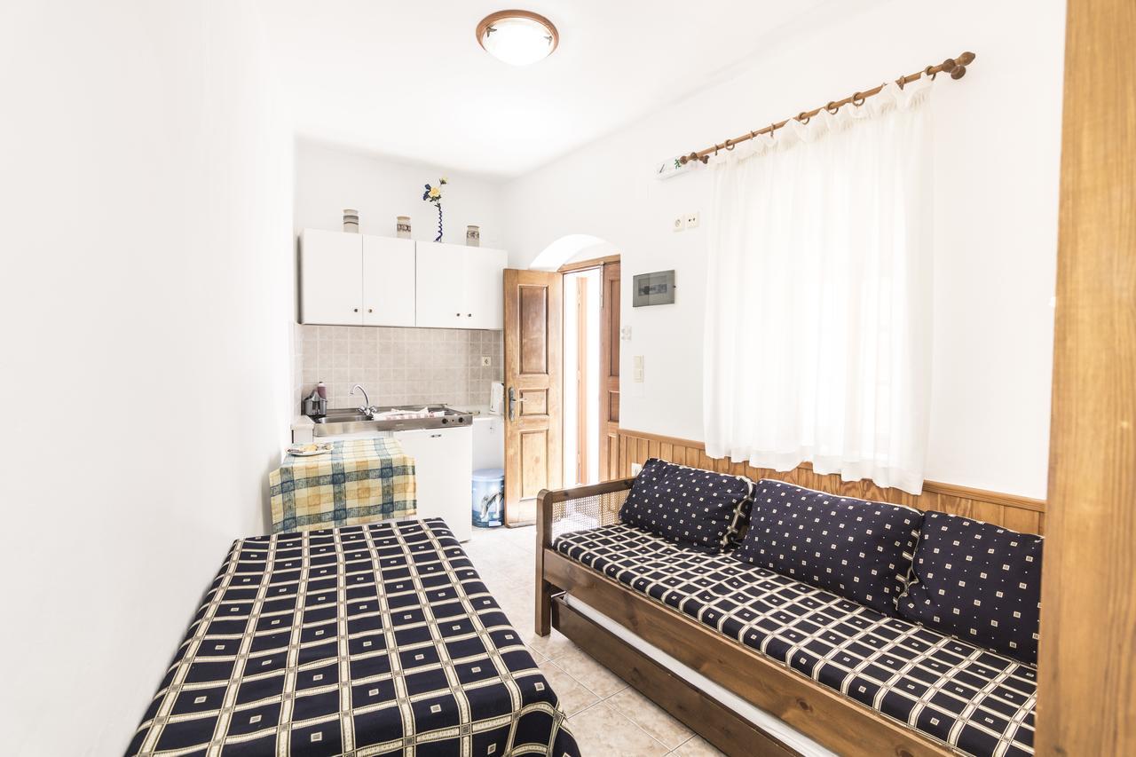Villa Mika Líndos Buitenkant foto