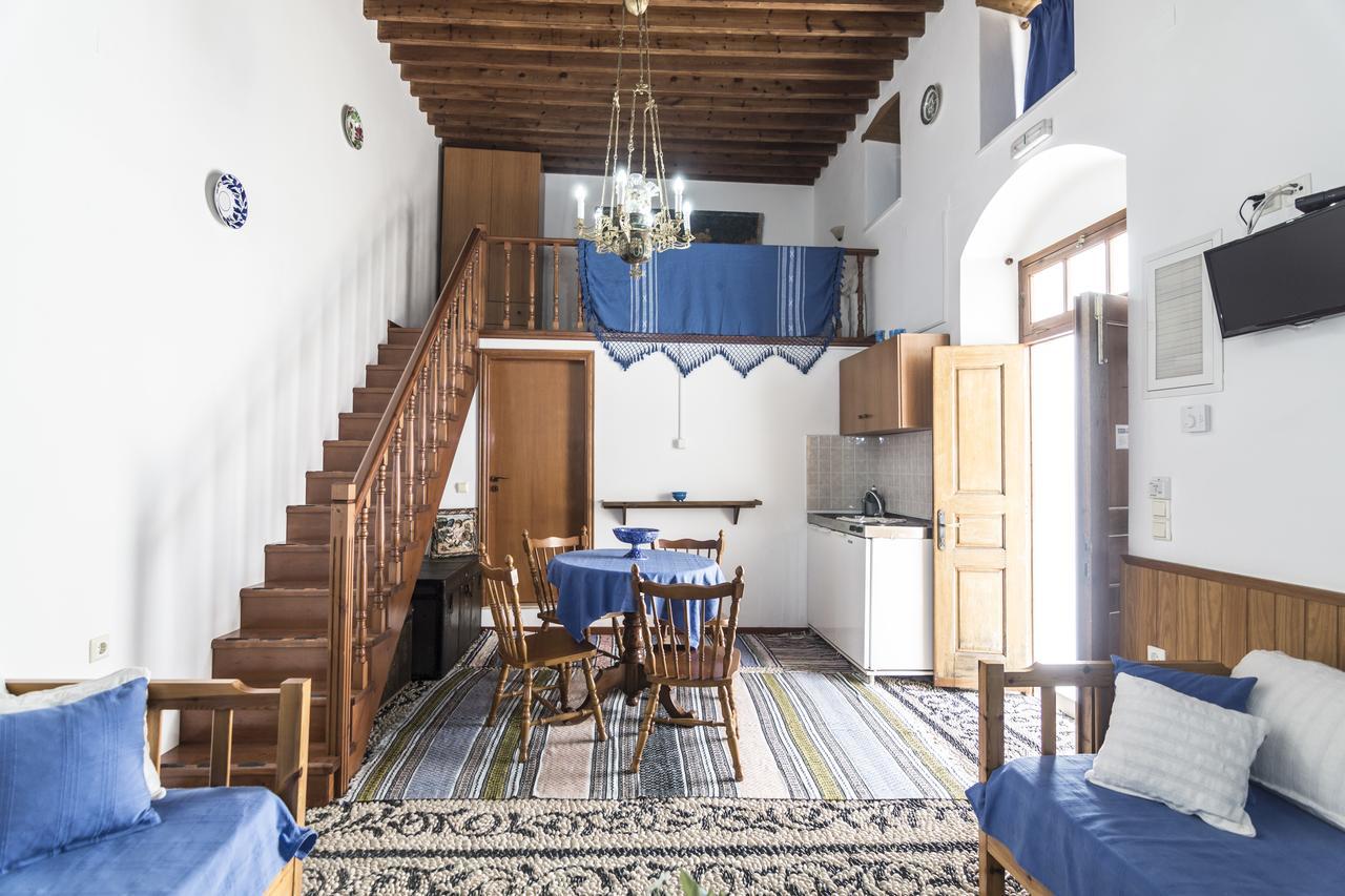 Villa Mika Líndos Buitenkant foto