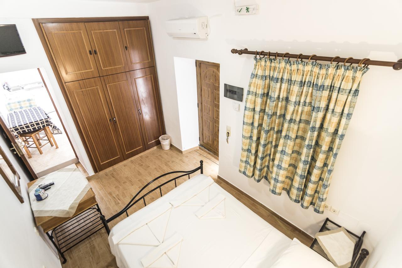 Villa Mika Líndos Buitenkant foto